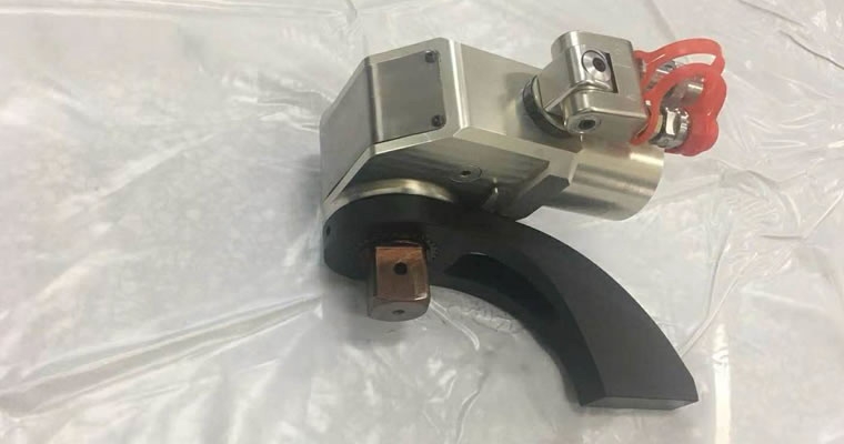 前置反作用力臂液压扳手