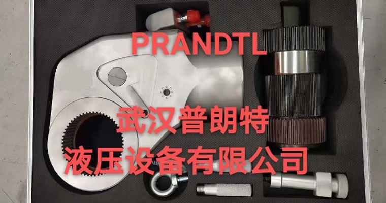 株洲齿轮厂前置式反力同轴液压扳手应用